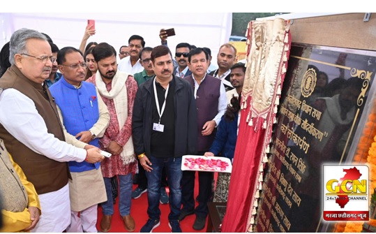 मुख्यमंत्री श्री विष्णु देव साय ने राजधानी रायपुर में विधान सभा के समीप स्थित जीरो पॉइंट चौक के सौंदर्यीकरण कार्य का लोकार्पण किया