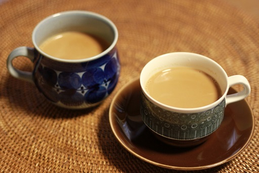 चाय या कॉफी दोनों में से कौन सा है ज्यादा हेल्दी...