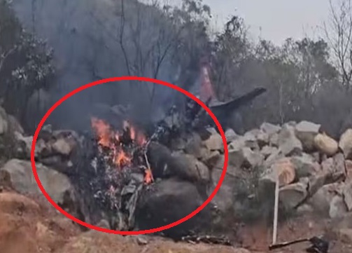 बड़ी खबर: तेलंगाना में वायुसेना का ट्रेनी विमान दुर्घटनाग्रस्त, दो पायलटों की मौत