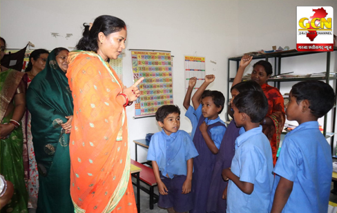 मंत्री श्रीमती लक्ष्मी राजवाड़े ने शासकीय प्राथमिक शाला भींजपुर पहुंचकर किया अवलोकन
