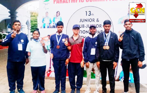 राष्ट्रीय पैरा एथलेटिक्स चैंपियनशिप बेंगलुरु में सुखदेव ने 2 स्वर्ण पदक व नोशन पटेल ने 1 कांस्य पदक जीता।