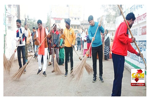 पूर्व प्रधानमंत्री भारत रत्न श्री अटल बिहारी बाजपेई की जयंती सुशासन दिवस पर स्वच्छता अभियान